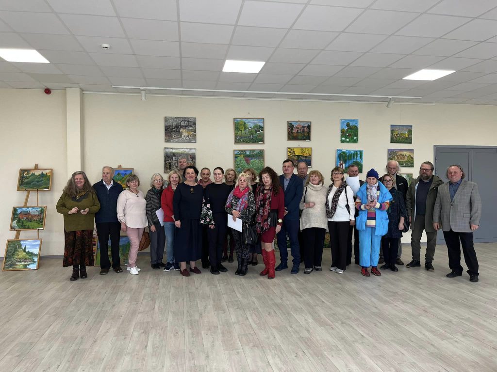 TAUTODAILININKŲ DARBŲ SĄŠAUKA DOMEIKAVOJE